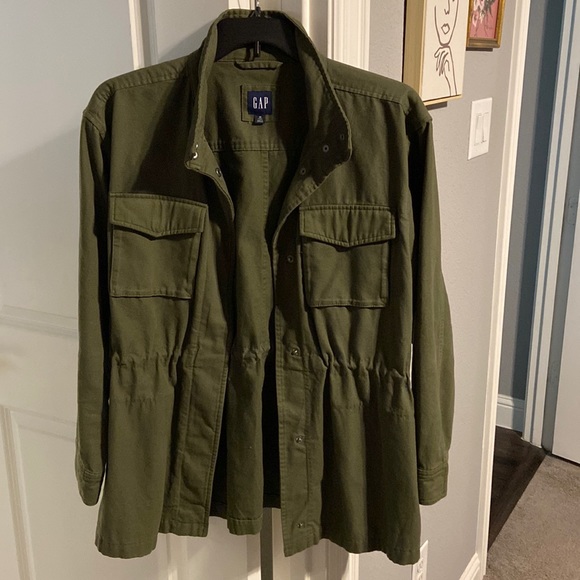 Gap Utility Jacket in army jacket green, size M Tall - Picture 1 of 3